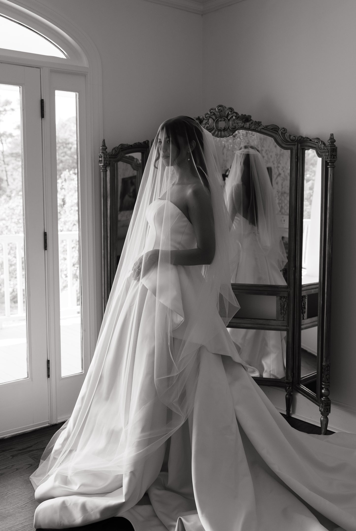 Classic Waterfall Edge Cathedral Veil