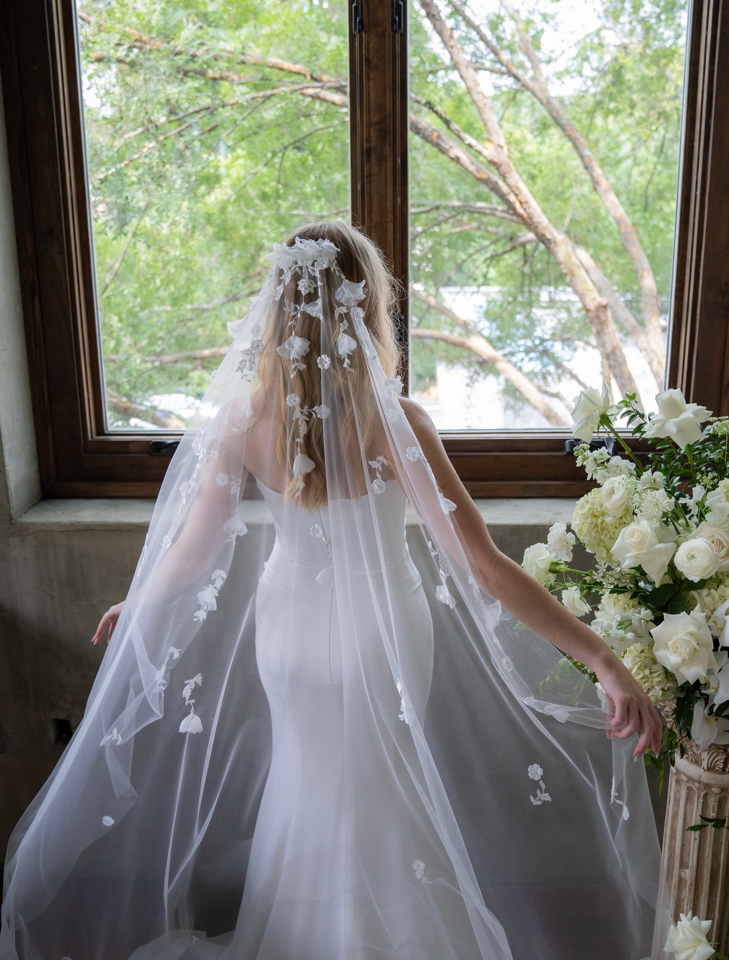 Waterfall 3D Floral Cathedral Veil