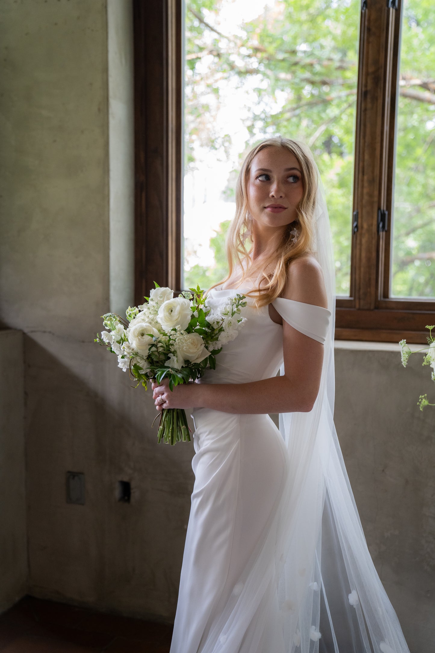 3D Floral Cathedral Veil